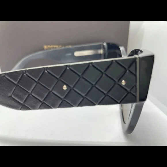 BN Bottega Veneta leather and acetate sunglasses - Picture 3 of 6